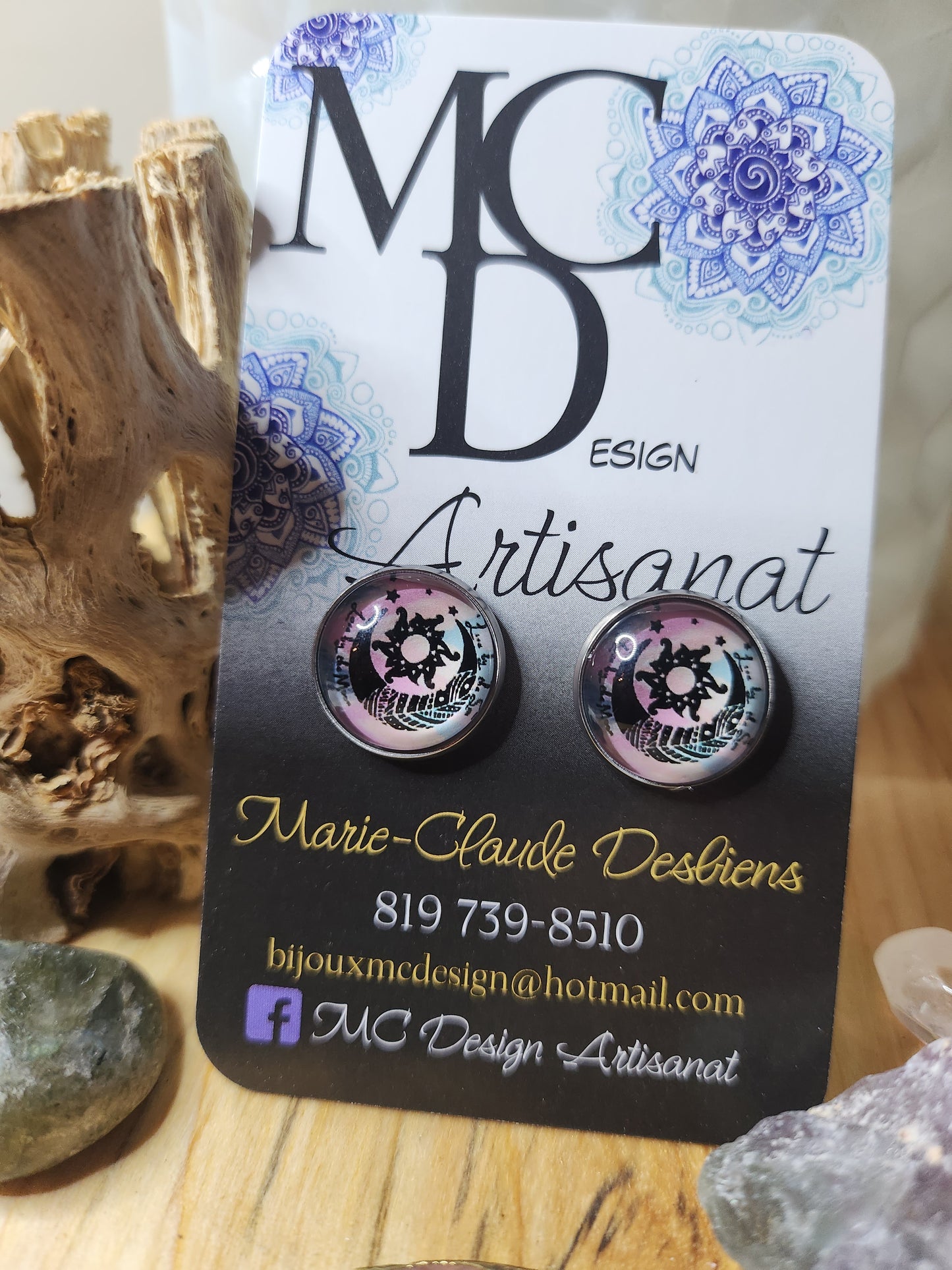 Clous d'oreilles Cabochon de verre Lune rose