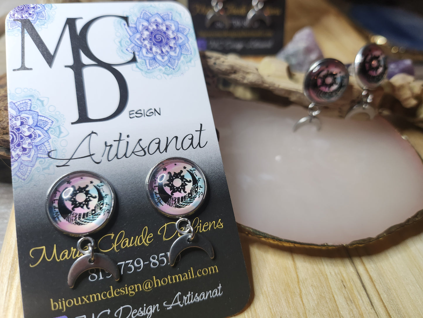 Clous d'oreilles Cabochon de verre Lune rose