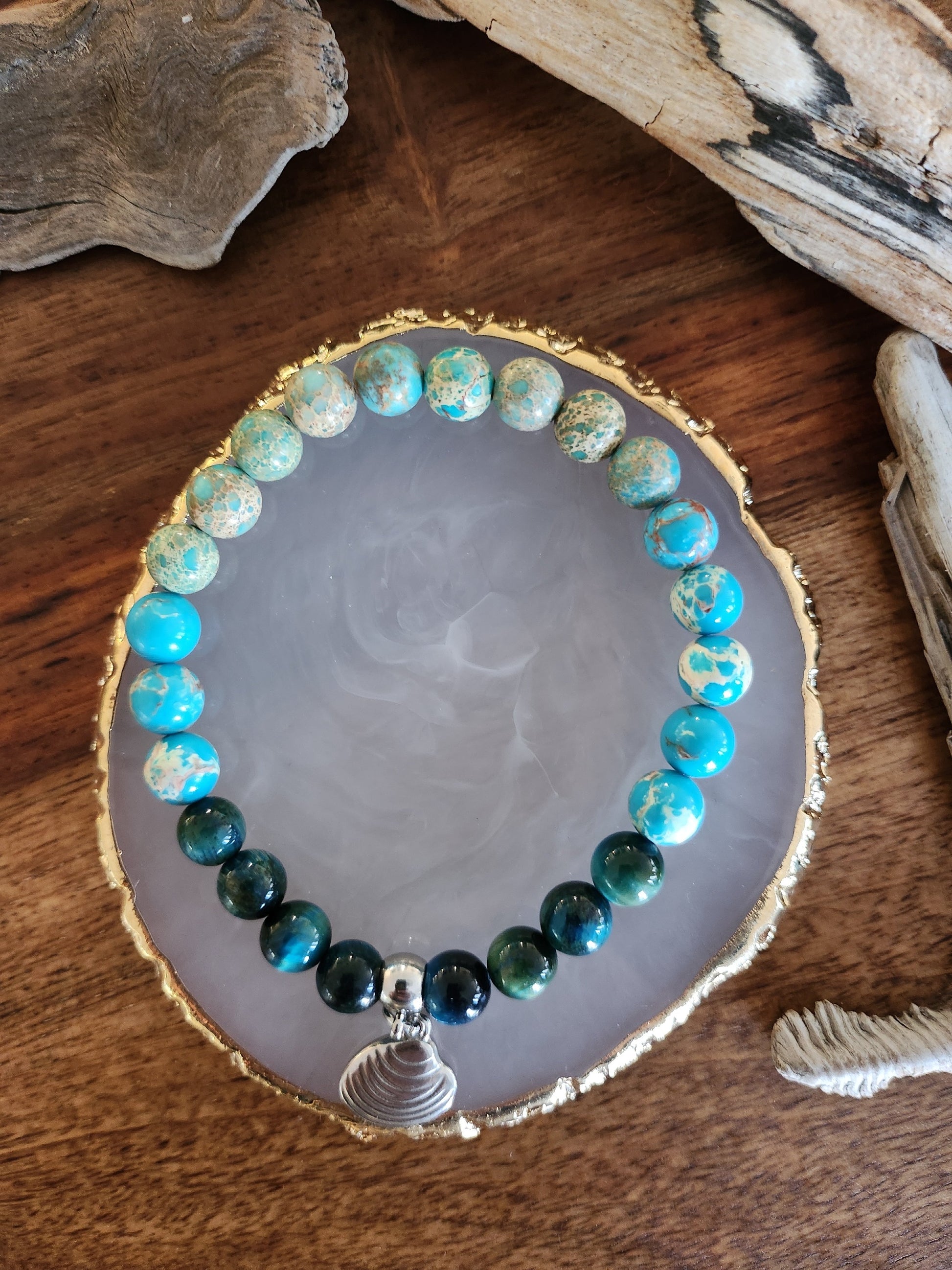 Bracelet en pierre semi-précieuses avec billes de 8mm. Jaspe sédiment et oeil de tigre turquoise