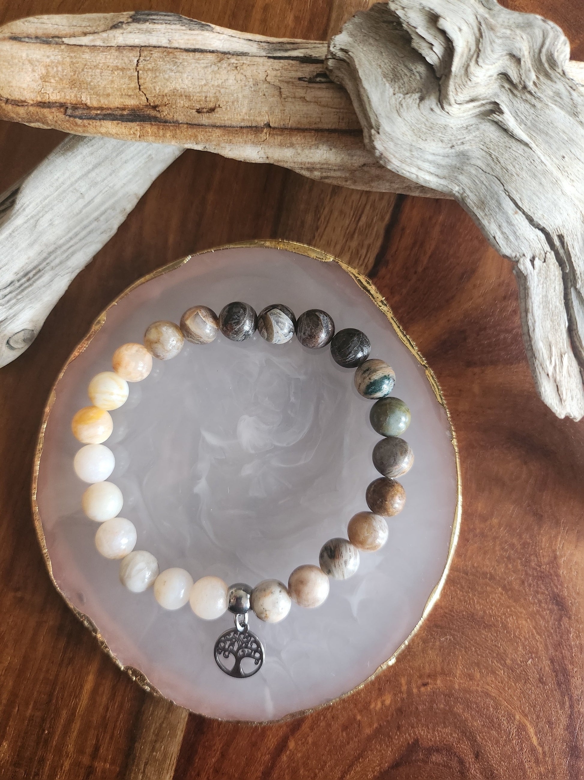Bracelet en pierre semi-précieuses avec billes de 8mm. Agate bambou.