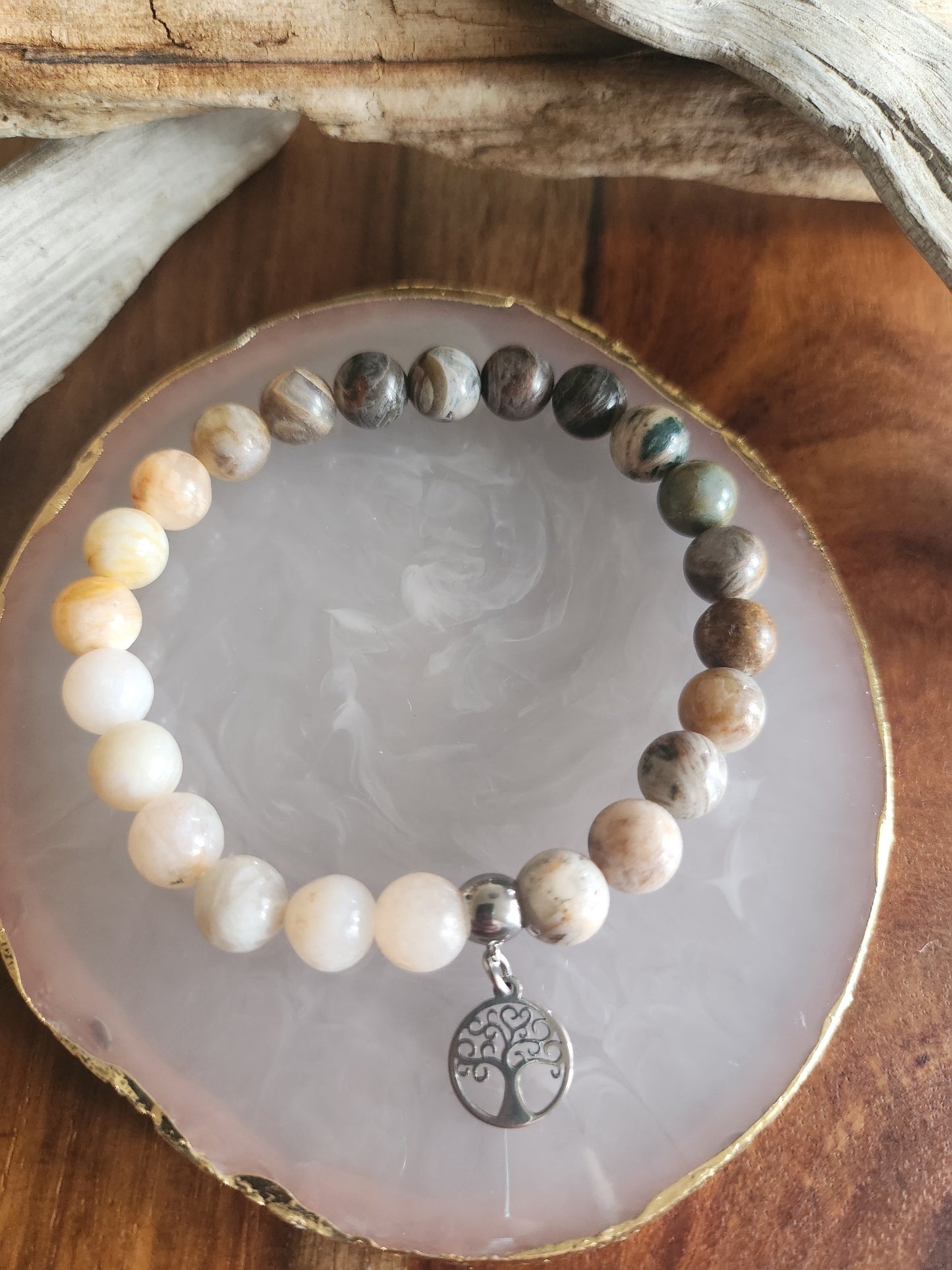 Bracelet en pierre semi-précieuses avec billes de 8mm. Agate bambou.