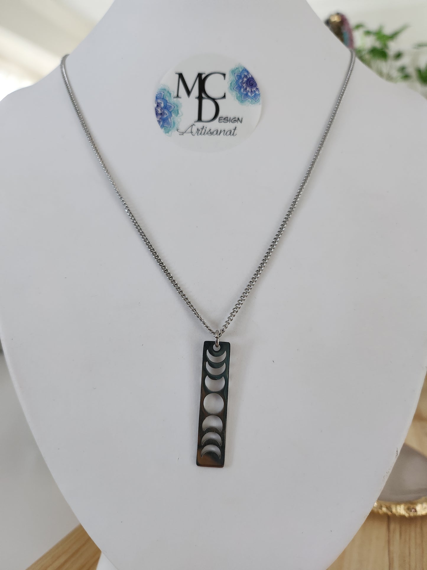 Collier court Cycle lunaire