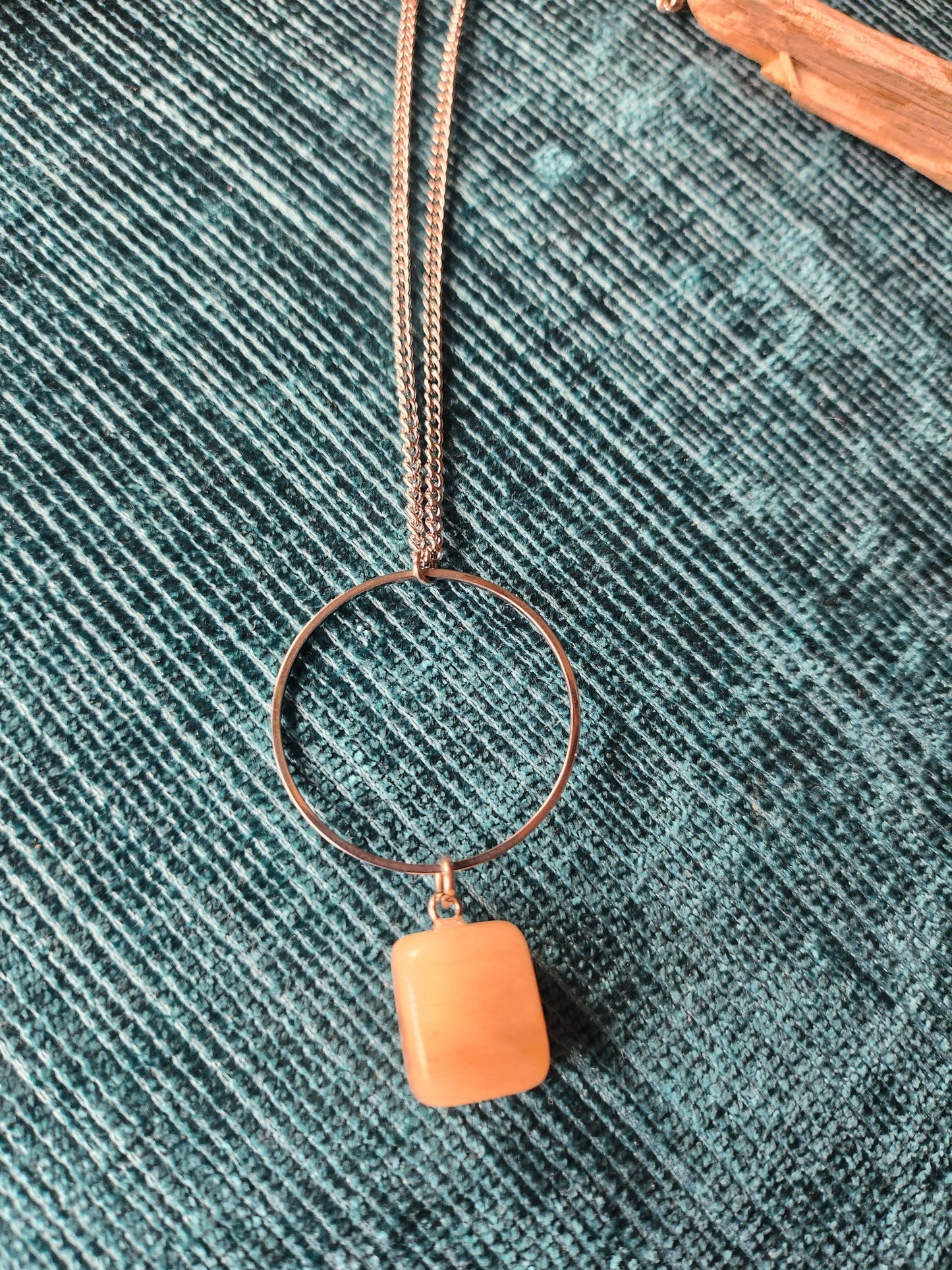 Collier long
