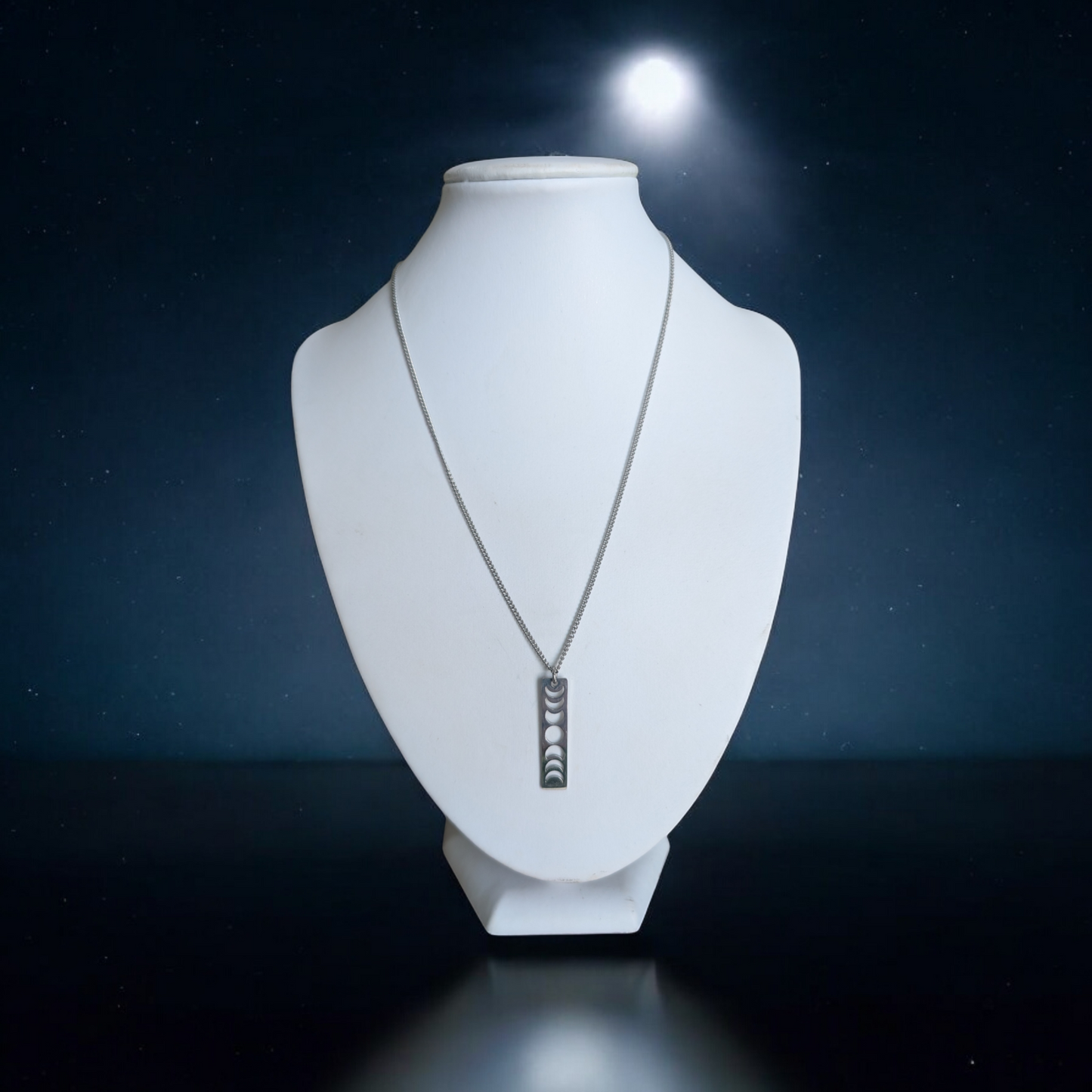 Collier court Cycle lunaire